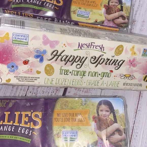 Set of 3 egg cartons - Picture 3 of 5